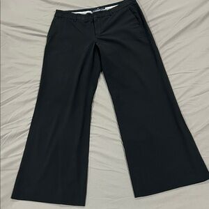Women’s Black Wide-Leg Pants